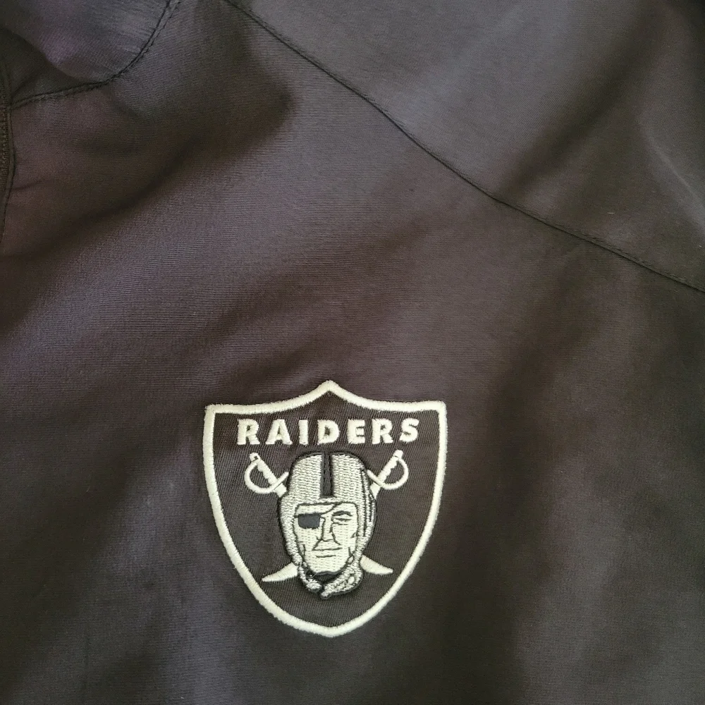 Vtg Oakland Raiders NFL Womens M Reebok On Field Windbreaker Jacket‎ PLEASE READ